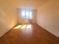 Eladó lakás (panel) Budapest XV. kerület, 35m2